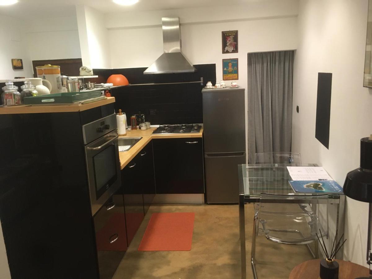 La Casetta In Strada Nuova Genoa Bagian luar foto